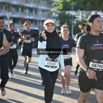 Runner Photo 1666861