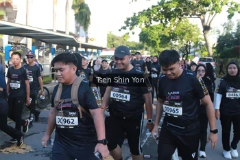 Runner Photo 1666903