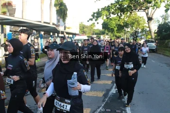 Runner Photo 1667014