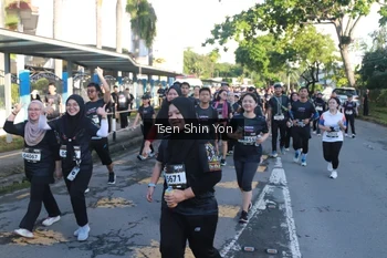 Runner Photo 1667087