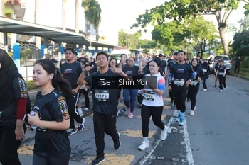 Runner Photo 1667162