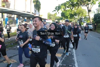 Runner Photo 1667258