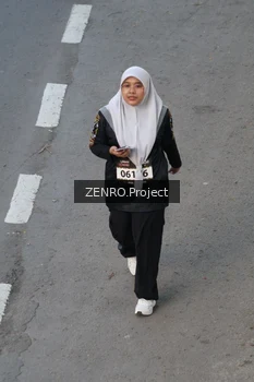 Runner Photo 1667302