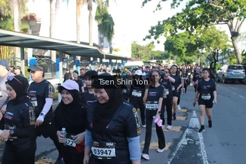 Runner Photo 1667397