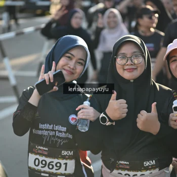 Runner Photo 1667398