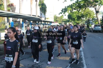 Runner Photo 1667511