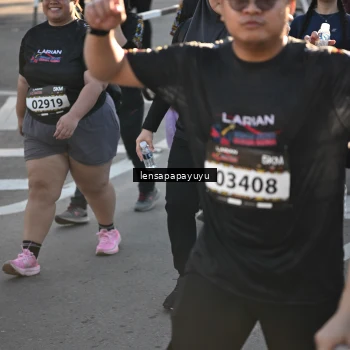 Runner Photo 1667526