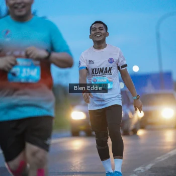 Runner Photo 1667545