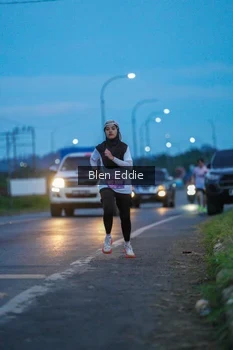 Runner Photo 1667754
