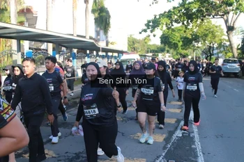 Runner Photo 1667796