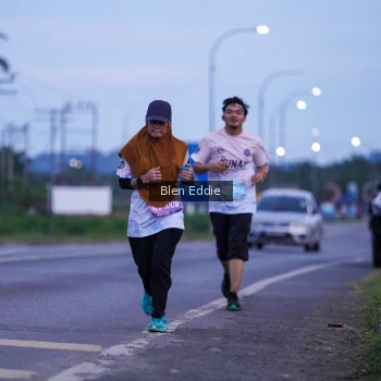 Runner Photo 1667859