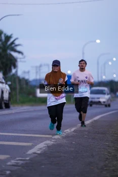 Runner Photo 1667860