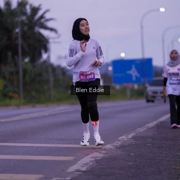 Runner Photo 1667899