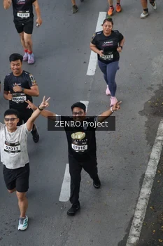 Runner Photo 1667909