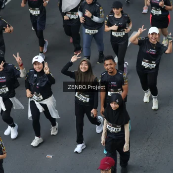 Runner Photo 1667957