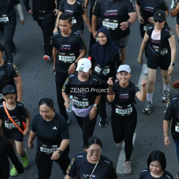 Runner Photo 1667996