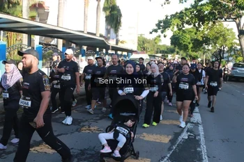 Runner Photo 1668063