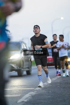 Runner Photo 1668092