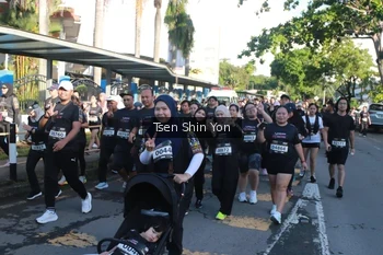 Runner Photo 1668094