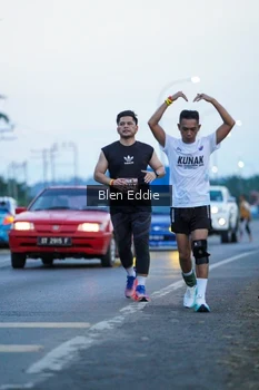 Runner Photo 1668098