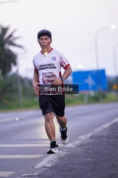 Runner Photo 1668116