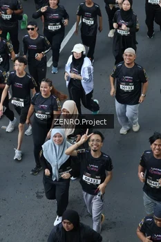 Runner Photo 1668124