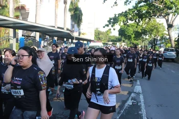 Runner Photo 1668187