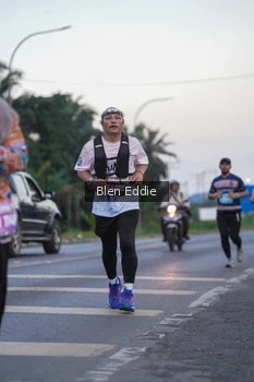 Runner Photo 1668189
