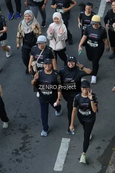 Runner Photo 1668211