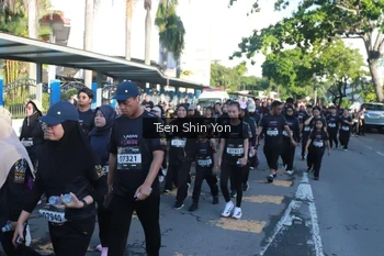 Runner Photo 1668212