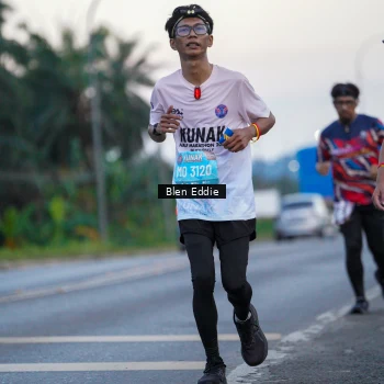Runner Photo 1668288