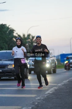 Runner Photo 1668353