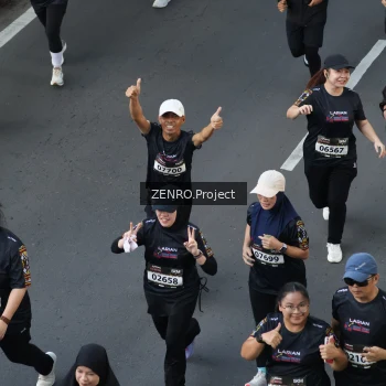 Runner Photo 1668402