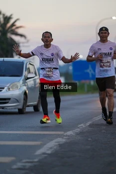 Runner Photo 1668406