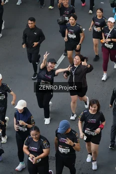 Runner Photo 1668409