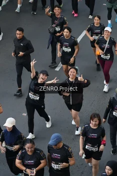 Runner Photo 1668415