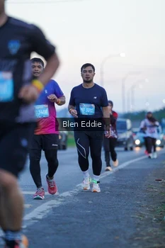 Runner Photo 1668464
