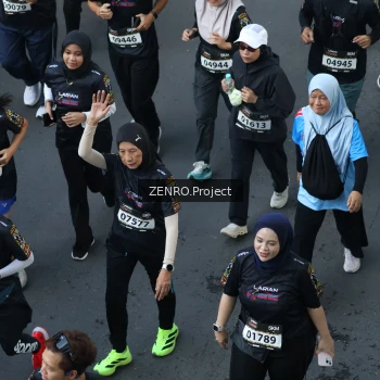 Runner Photo 1668486