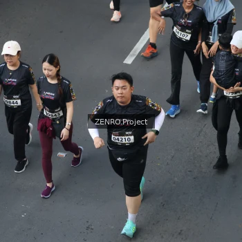 Runner Photo 1668501
