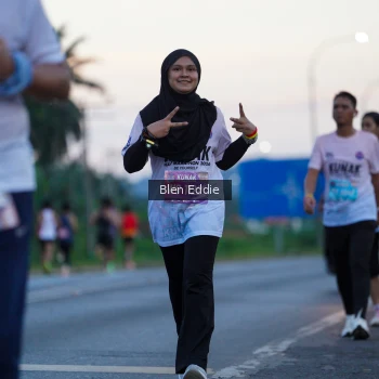 Runner Photo 1668519