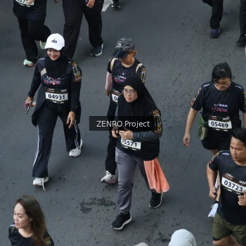 Runner Photo 1668548