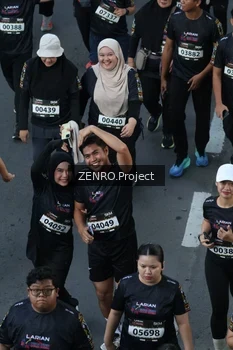 Runner Photo 1668826