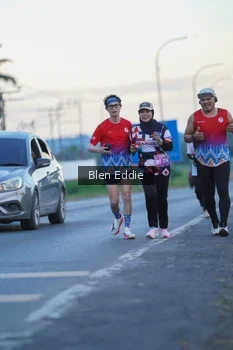Runner Photo 1668877
