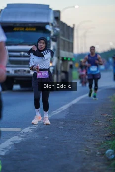 Runner Photo 1668960