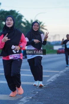 Runner Photo 1669063