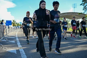 Runner Photo 1669245