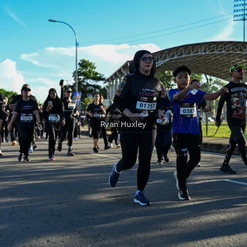 Runner Photo 1669271