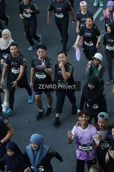 Runner Photo 1669371