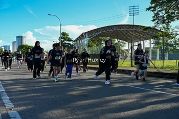Runner Photo 1669374