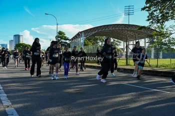 Runner Photo 1669375
